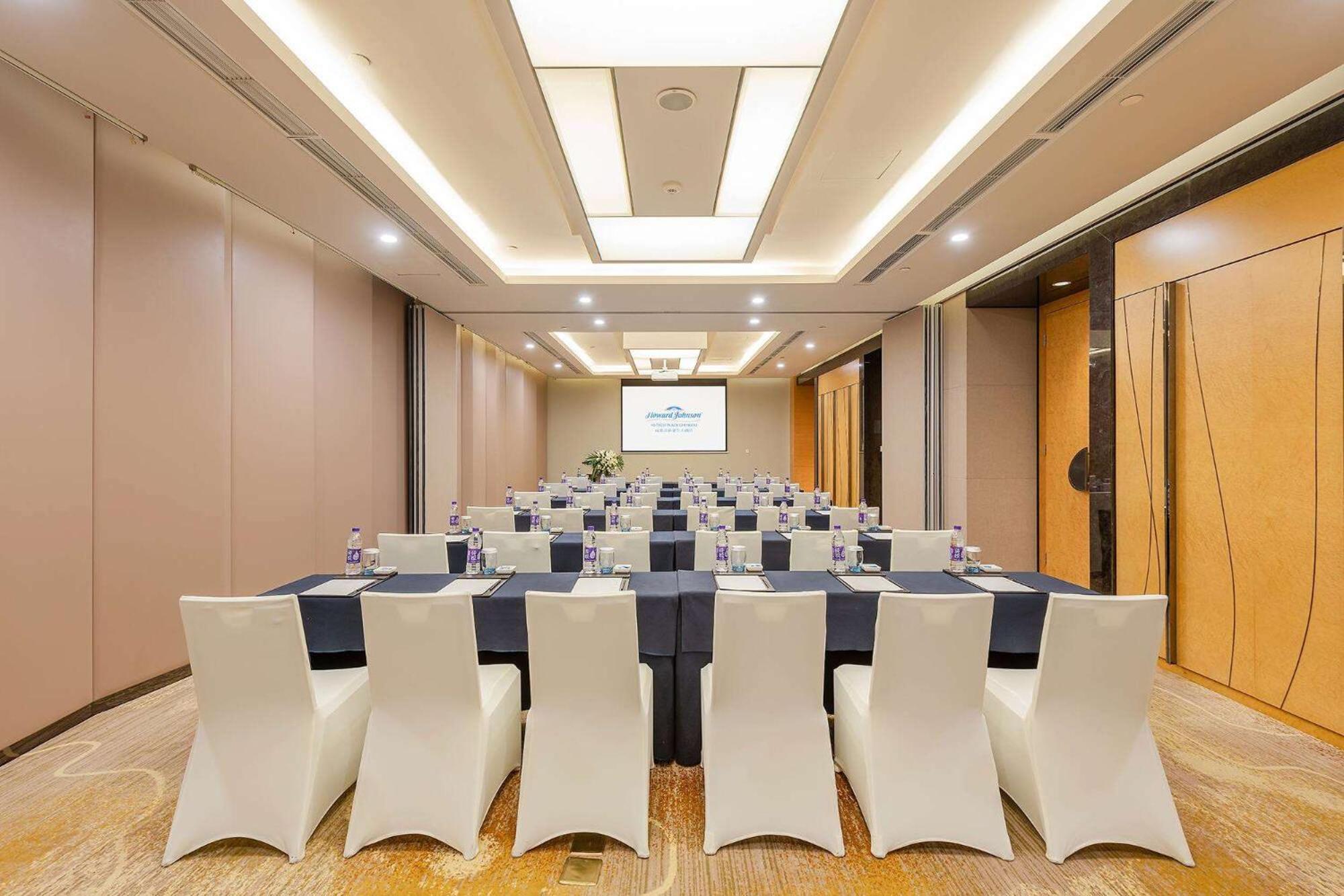 Howard Johnson Hi - Tech Plaza Τσενγκντού Εξωτερικό φωτογραφία