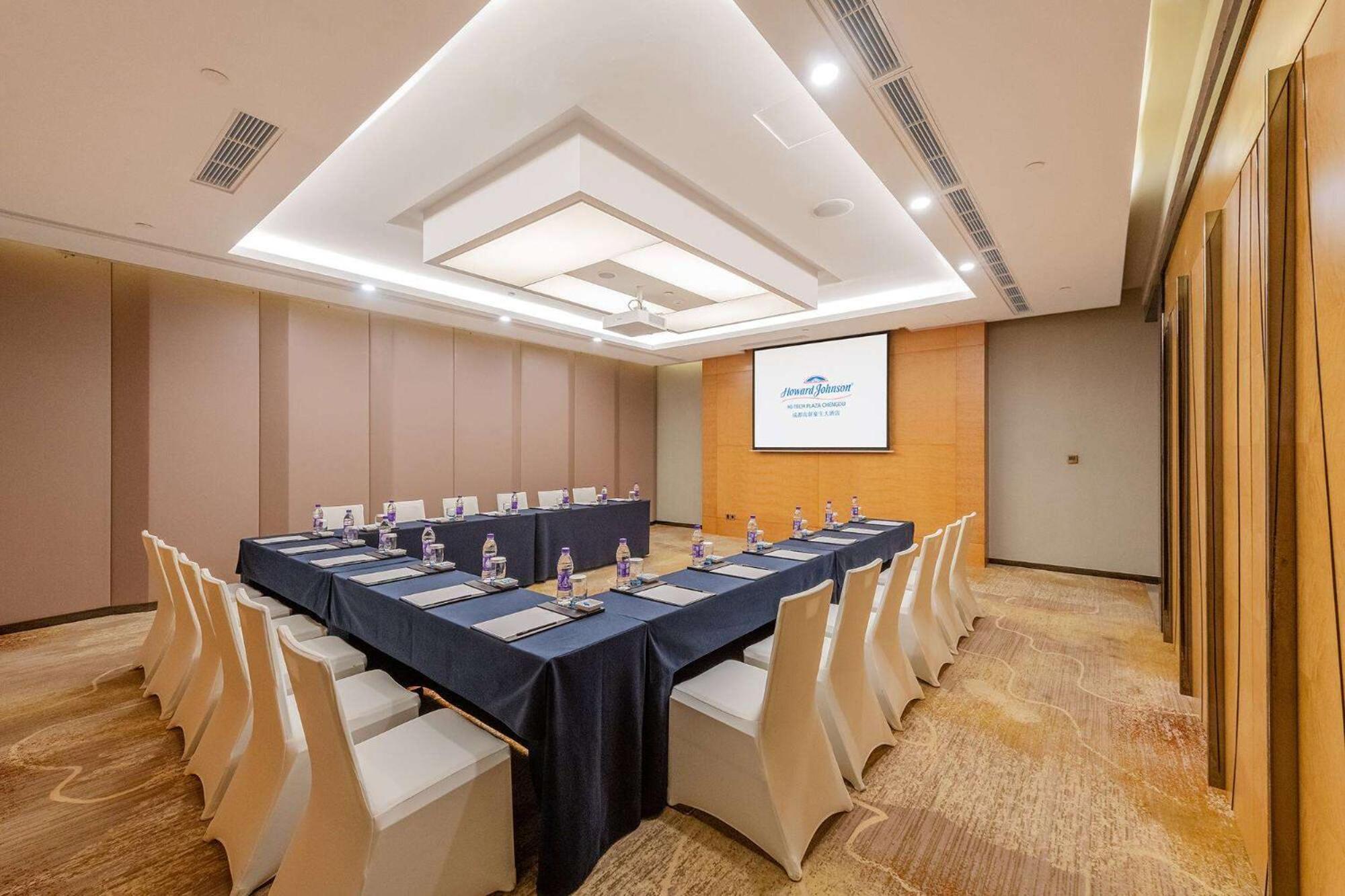 Howard Johnson Hi - Tech Plaza Τσενγκντού Εξωτερικό φωτογραφία